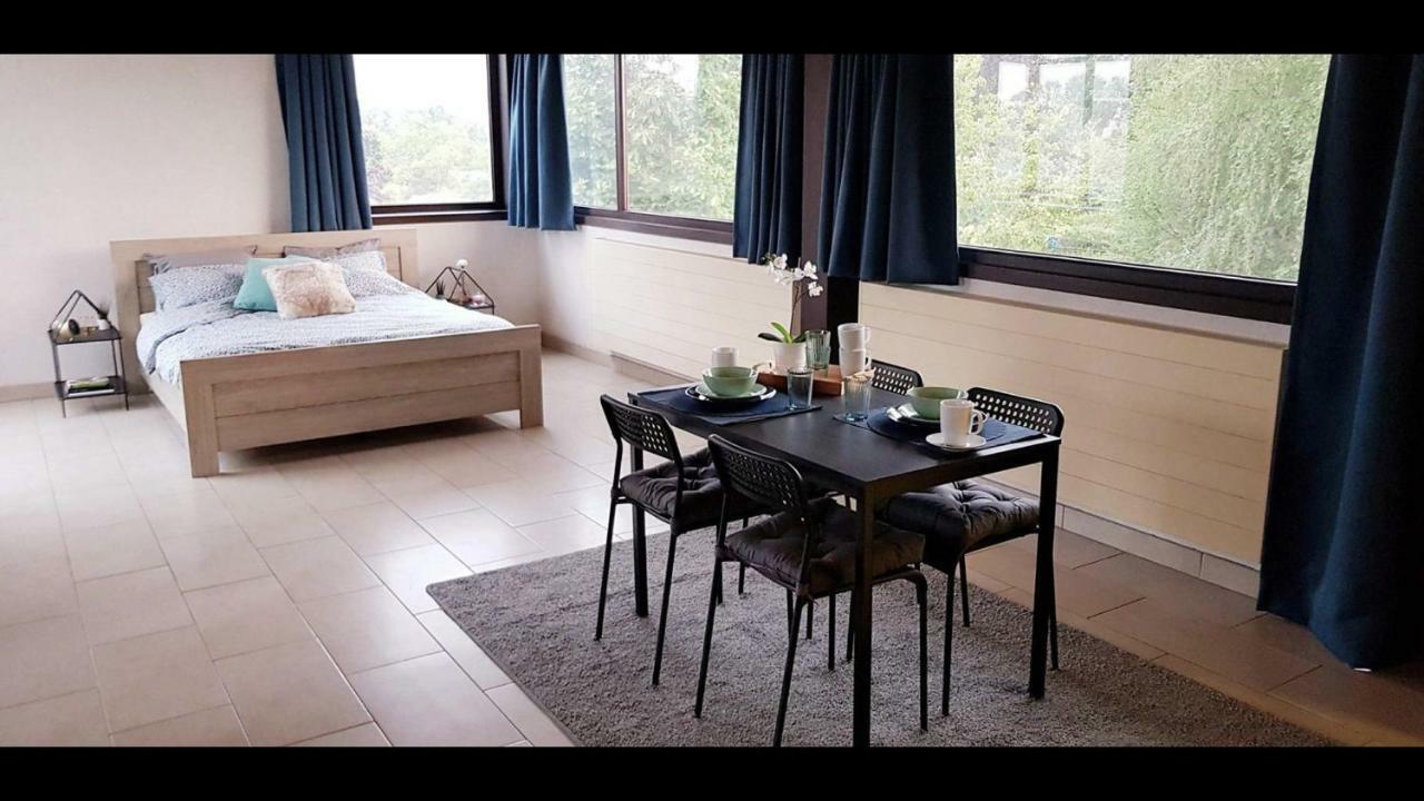 Groot Appartement Nabij Brugge Met Eigen Badkamer! Damme Dış mekan fotoğraf